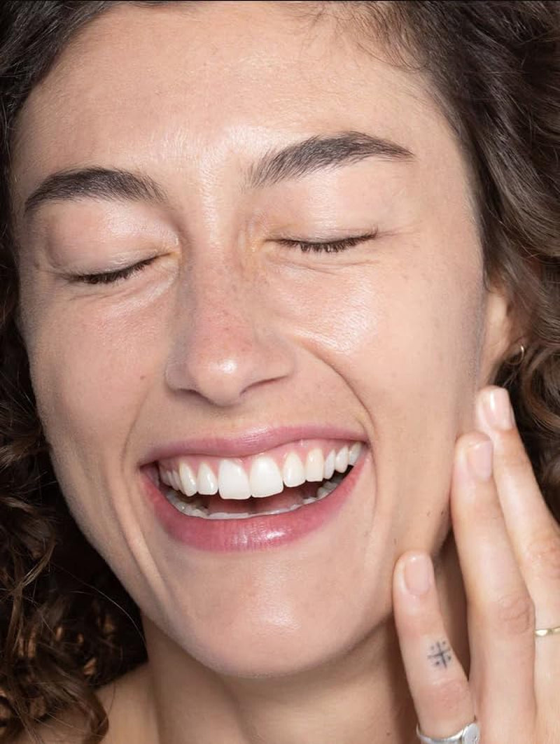 - Super Serum Skin Tint SPF 40 | Non-Comedogenic, Vegan, Lightweight to Help against Blue Light, + Pollution While Hydrating, Smoothing, + Refining (Diaz ST7, 1 Fl Oz | 30 Ml)