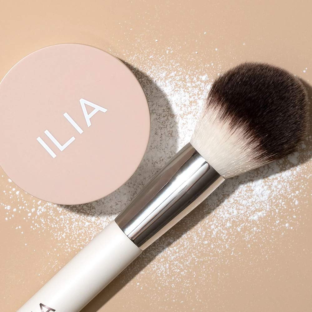 - Soft Focus Setting Powder | Translucent, Loose Formula to Blur, Soothe, Nourish | Lightweight + Long Lasting for All Skin Types | Non-Toxic, Vegan, Cruelty-Free, Talc-Free (0.32 Oz | 9 G)
